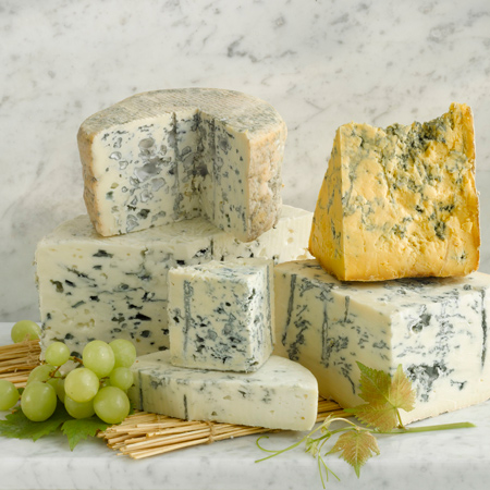 https://dl.greenbeautymag.com/2020/05/properties2-blue-cheese2.jpg