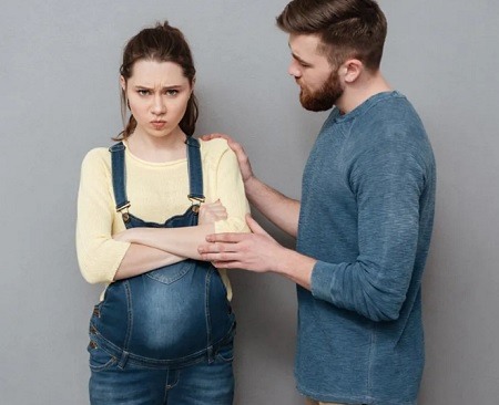 دلایل و راههای پیشگیری از دعوا با همسر در بارداری