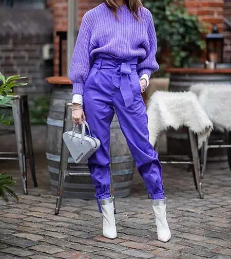 https://dl.greenbeautymag.com/2021/12/purple-color-set-clothes-08.webp