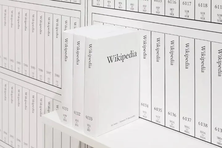 اولین متن نوشته شده در ویکیپدیا به حراج گذاشته می شود