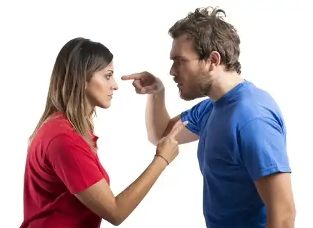 9 چیزی که هرگز نباید در عصبانیت به دیگران بگویید
