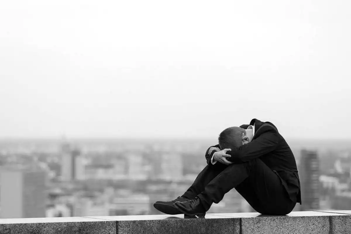 6 اثر افسردگی بر زندگی شخصی و کاری