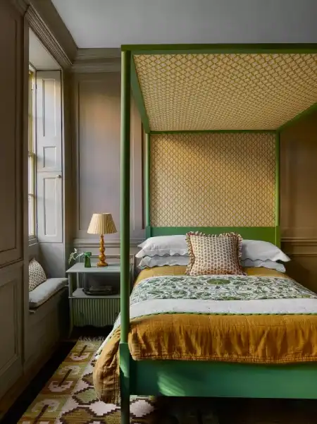 12 ایده برای دکوراسیون و چیدمان اتاق خواب کوچک