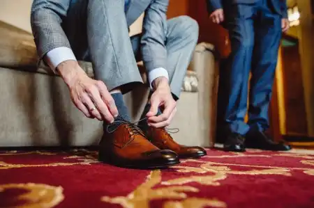 راهنمای ست کردن جوراب با کفش و لباس