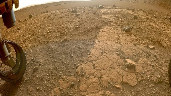 کاوشگر استقامت ناسا به مهمترین نقطه مریخ از نظر احتمال وجود حیات رسید