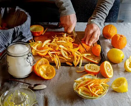 پوست نارنج خود را دور نریزید/ طرز تهیه مربای پوست نارنج