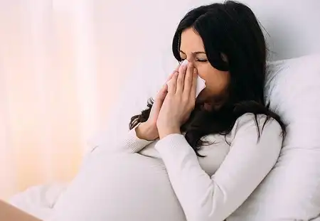 گرفتگی بینی در بارداری: علل، تاثیرات و راهکارهای درمانی