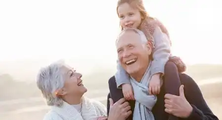 چگونه دل پدربزرگ و مادربزرگها را شاد کنیم