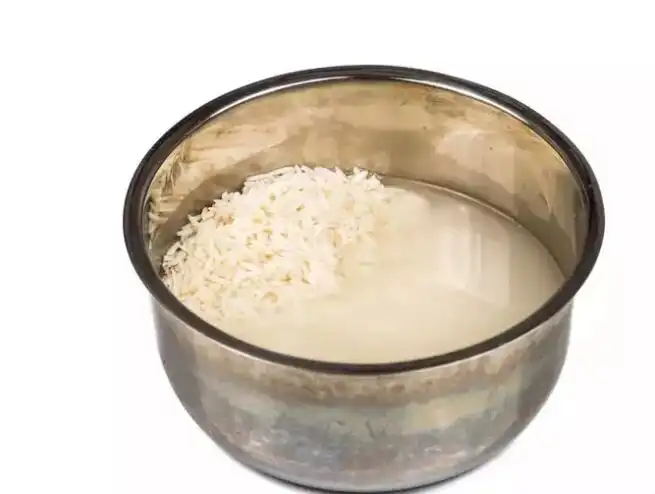 ترفندهای ساده برای پاک کردن و شستن برنج
