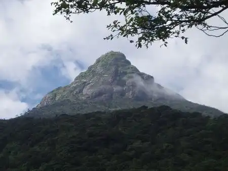 قله آدم در سریلانکا؛ بهترین زمان بازدید از قله آدم سریلانکا