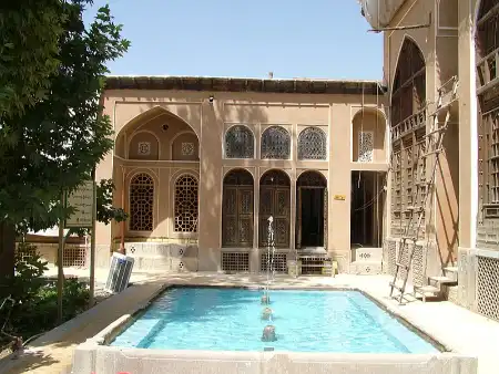 بازدید از خانه قزوینی‌ها: سفری در آثار دوران قاجار اصفهان