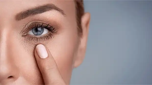 وقتی تیرگی دور چشم خبر از کمبود ویتامین می‌دهد