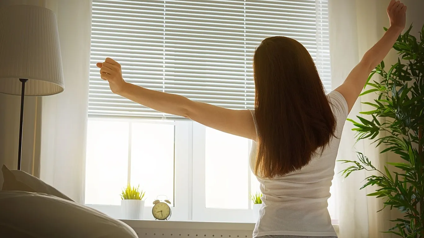 ساعت درونی و سلامت بدن؛ با این ۵ راهکار ریتم طبیعی بدنتان را تنظیم کنید