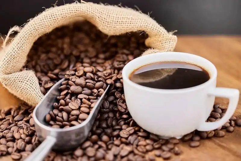 عوارض مصرف زیاد قهوه ؛ مقدار مجاز مصرف قهوه در روز | محاسن و مضرات قهوه را بشناسید