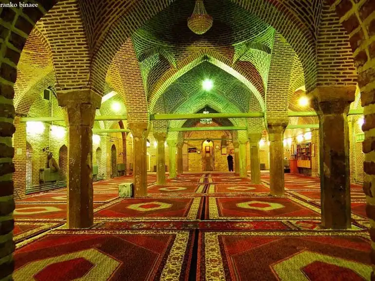 مسجد جامع سرخ مهاباد